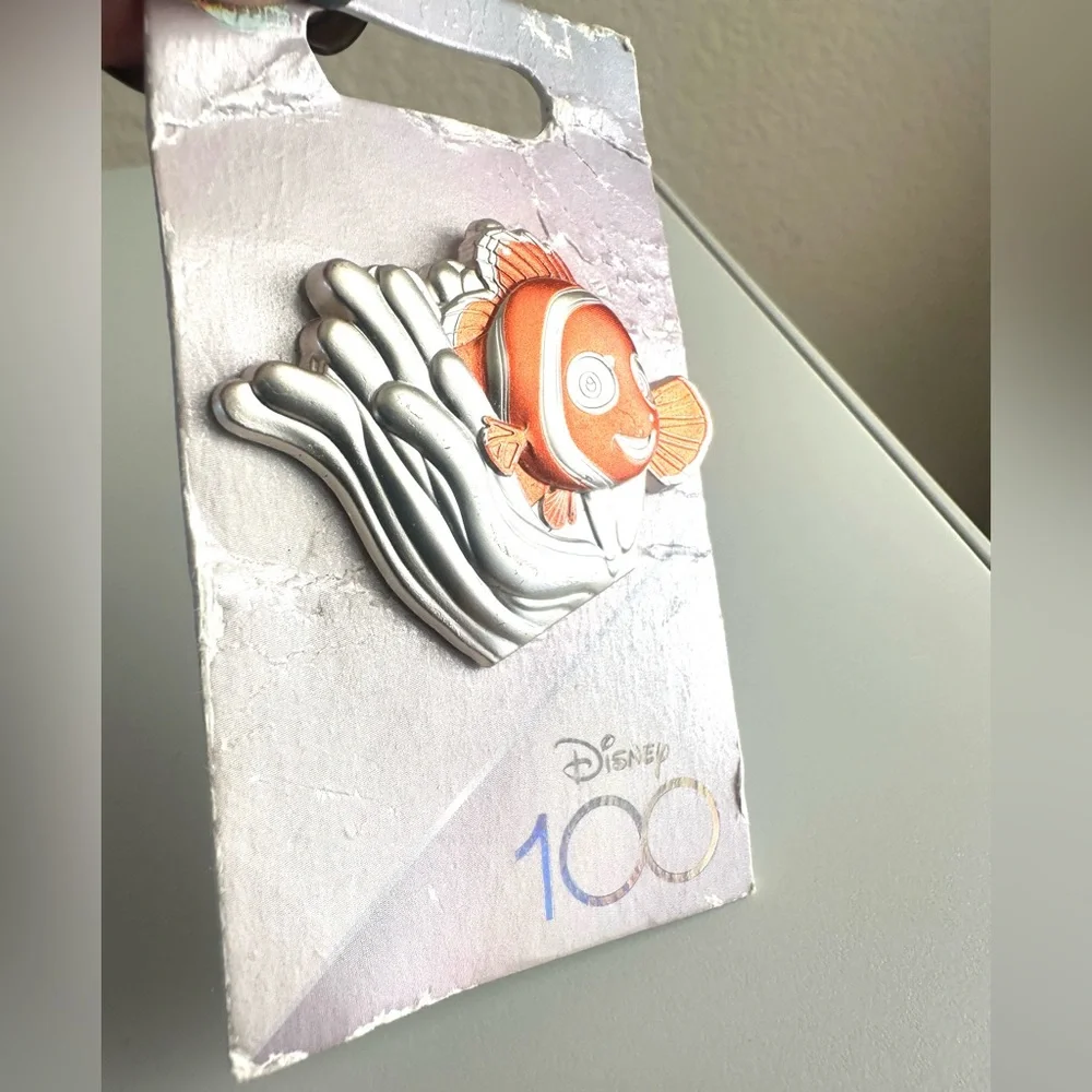 Disney Nemo 100 Celebration Pin